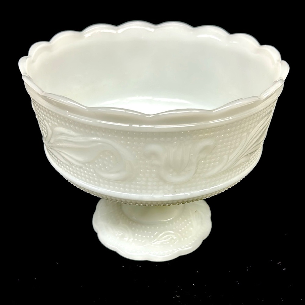 Vintage EO Brody milk glass pedestal Trifle/ dessert compote USA